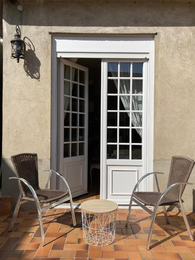 La Maison Virginie: Charming Central Stay with Lake Views Montargis Exterior photo